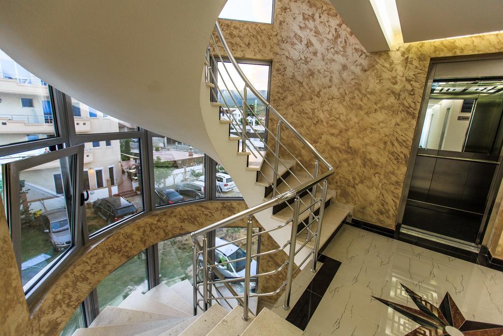 Hotel Edita Ulcinj Exteriér fotografie